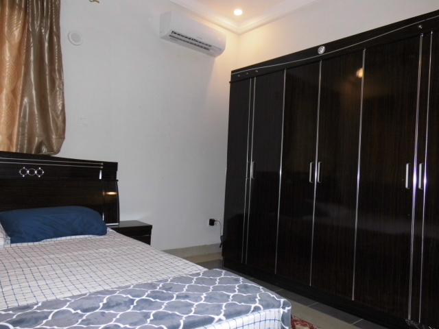 Private residence Apartments 2 and 3 bedroom Fully furnished