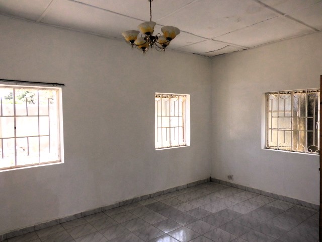 Spacious Unfurnished 2 bedroom Bungalow in Brusubi