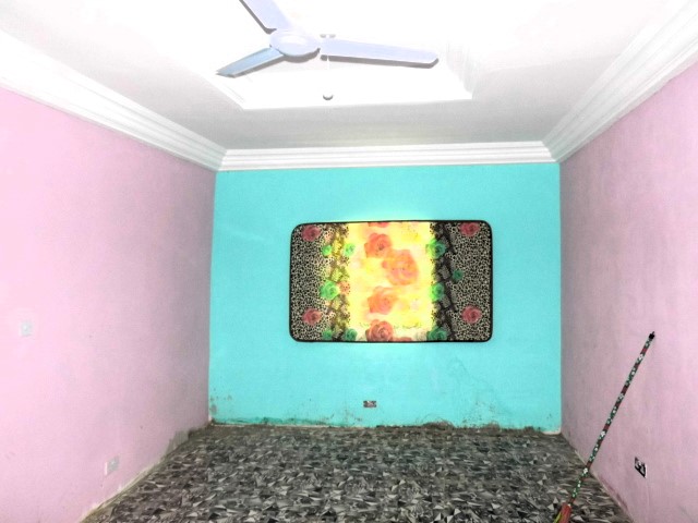 2 bedroom and a bathroom with a Bantaba property located at Batukunku New Town